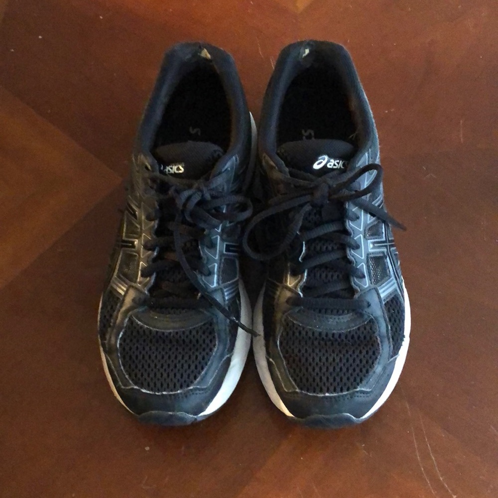 Women’s ASICS